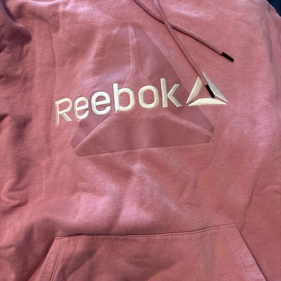 Reebok Sweaters - Reebok Dusty Rose Sweatshirt